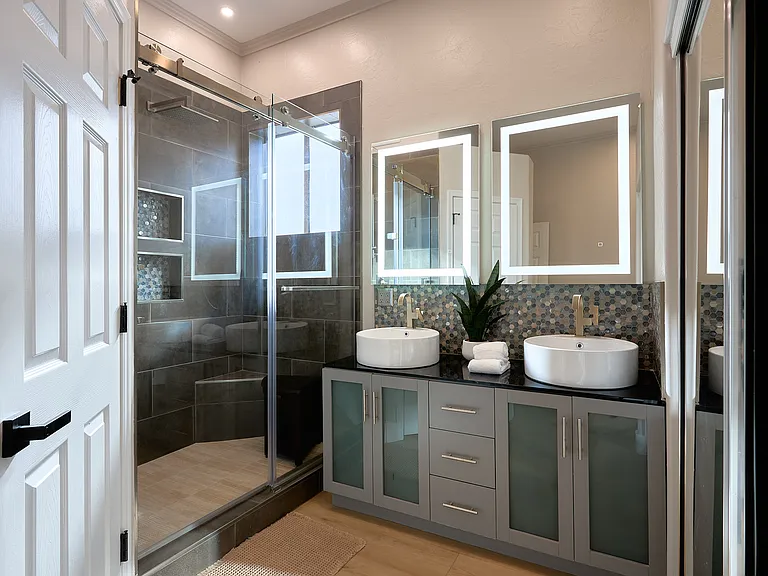 3202 E Orange Dr — Photo 40