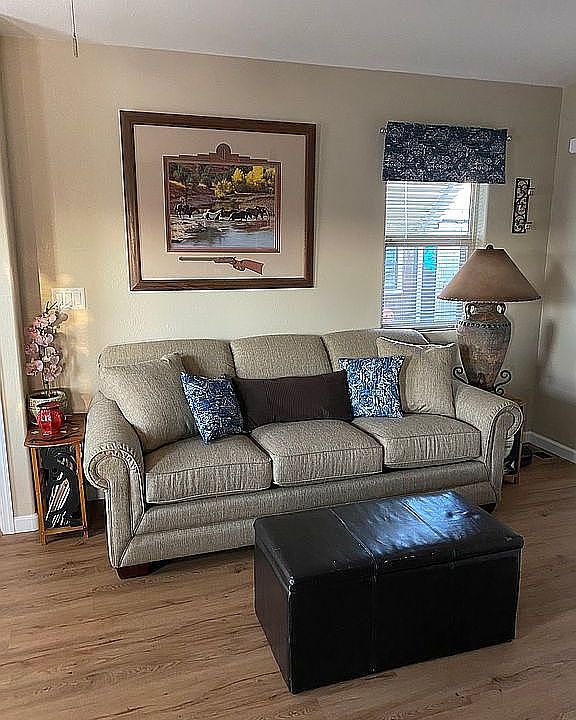 1st image of 507 E Pueblo Del Sol