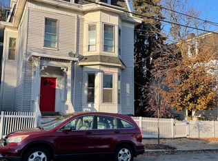 285 Washington St #2R, Haverhill, MA 01832