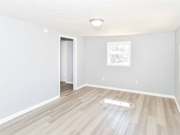5th image of 4123 S Lynhurst Dr