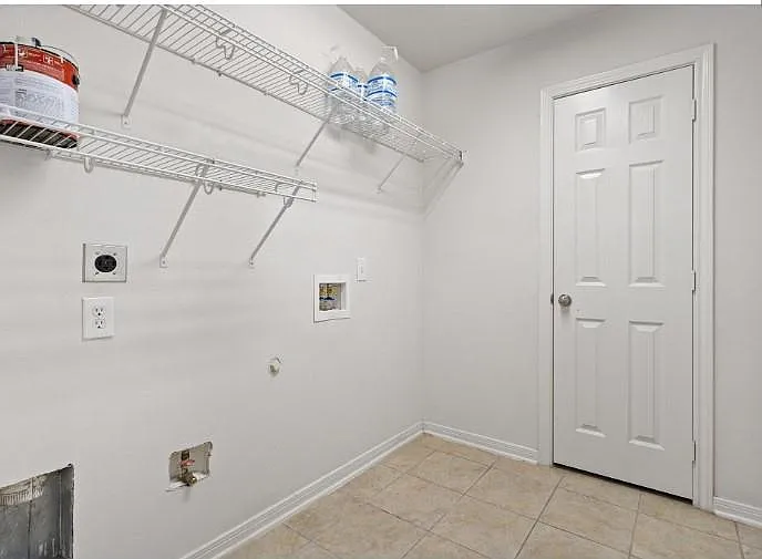 8817 Sunforest Ln — Photo 16