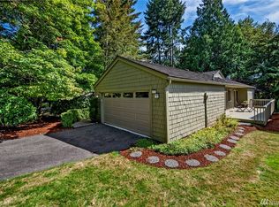 6504 159th Ave NE, Redmond, WA 98052