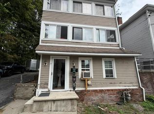 14 Talmadge St, Poughkeepsie, NY 12601