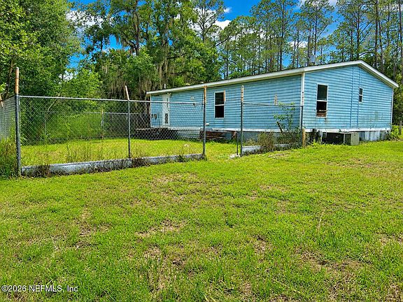4th image of 106 LAKE SHORE Road