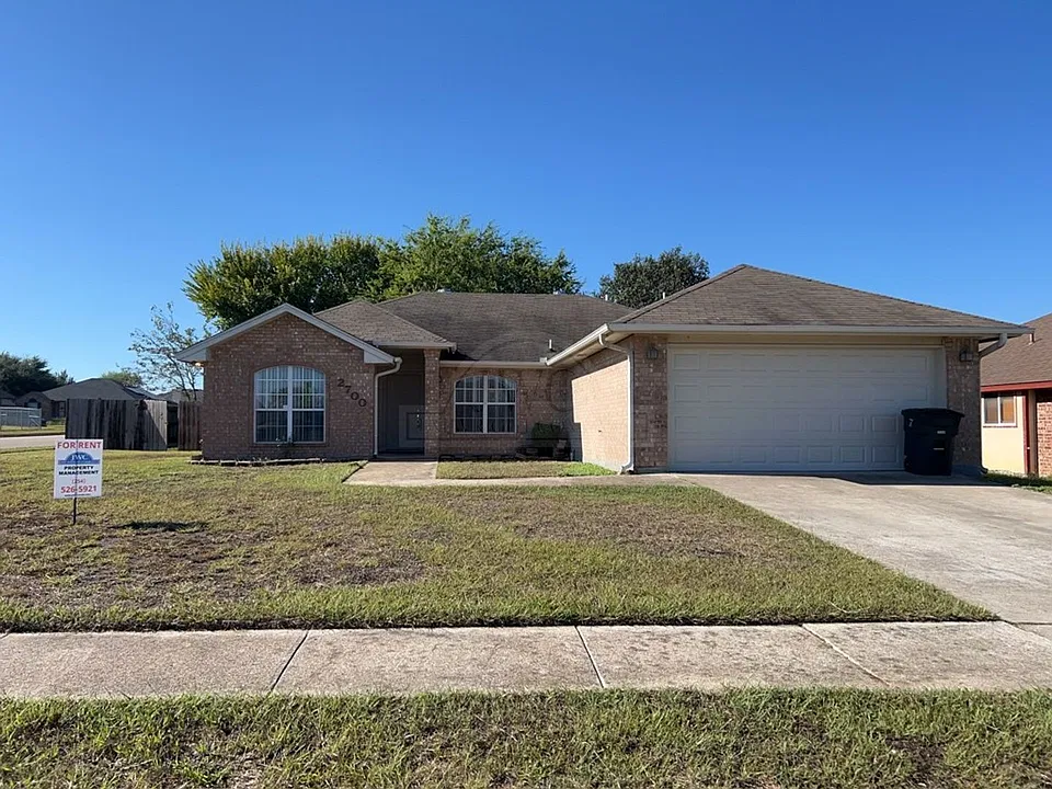 2700 Diaz Dr