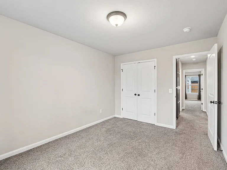 1751 Lexington Ct — Photo 33
