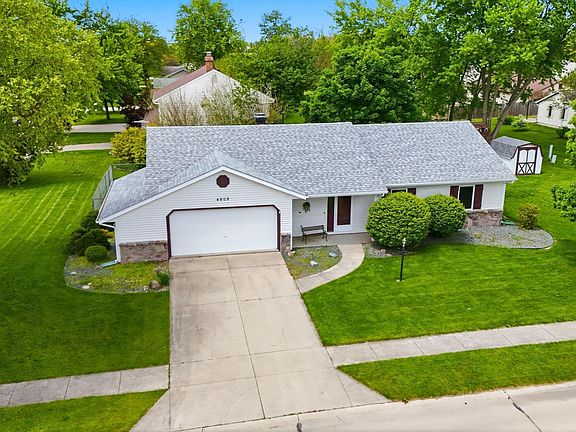 2nd image of 4909 Clovedale Dr