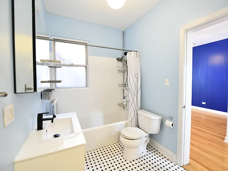 1260 W Pratt Blvd #2 — Photo 12