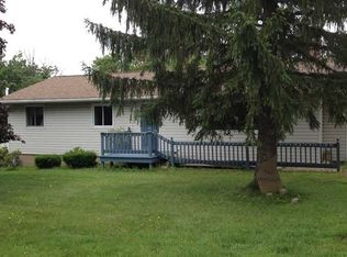 1572 Kuntz Rd, Erie, PA 16509