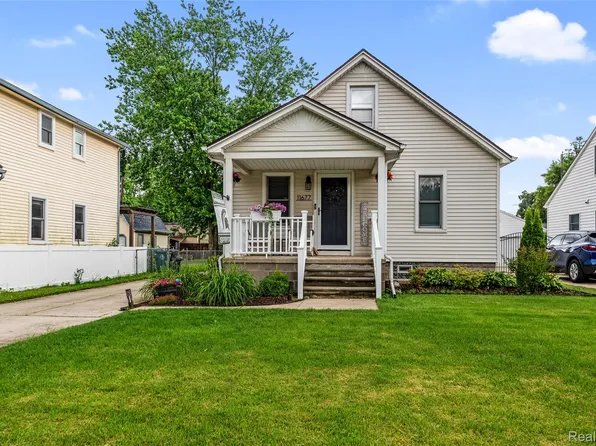 11677 Brownell Ave, Plymouth, MI 48170