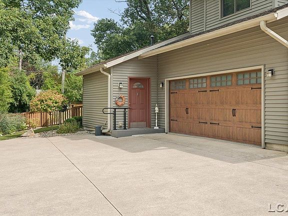 5th image of 1310 W Maple Ave