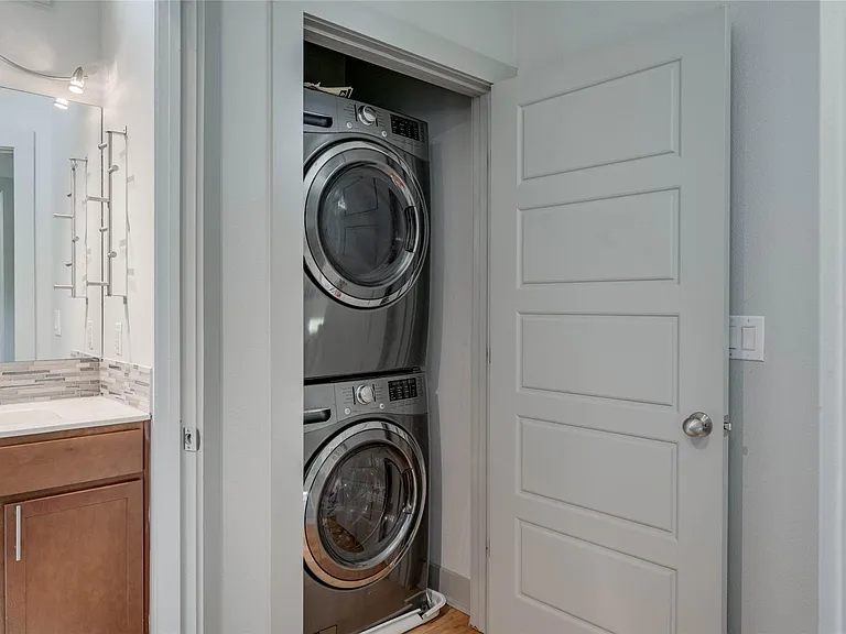 2612 Willow St #B — Photo 22