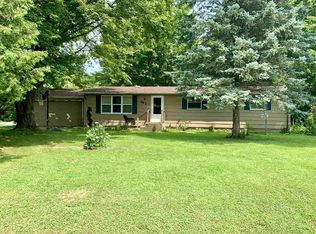 542 Lincoln Hwy, Bourbon, IN 46504