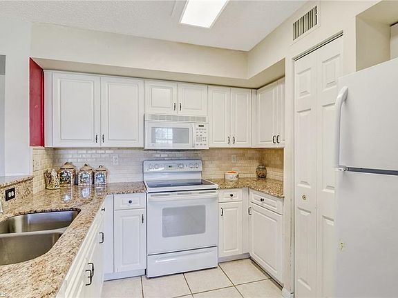 5th image of 1185 Wildwood Lakes Blvd APT 104
