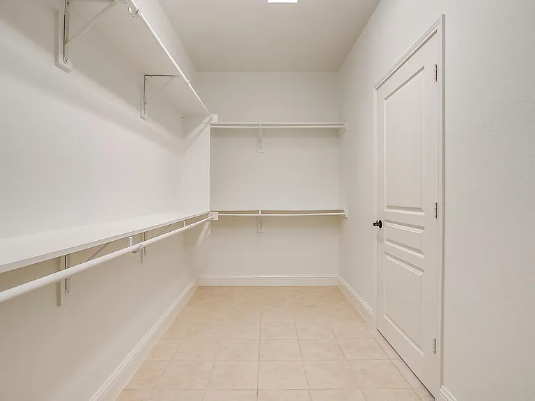1845 Dexter Ln — Photo 20