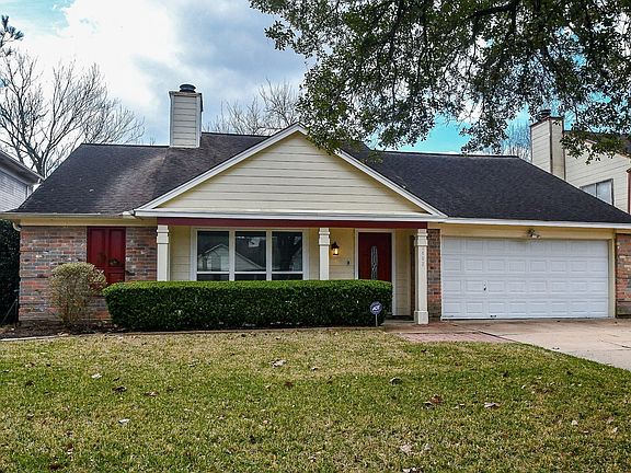 2nd image of 3402 Hidden Creek Dr