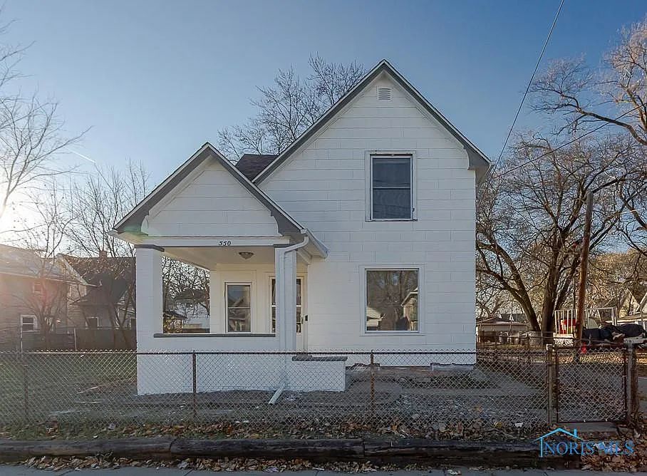 550 Spencer St photo 1