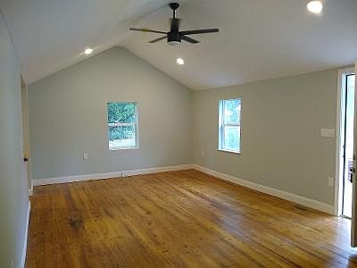 4th image of 118 Tolar Rd