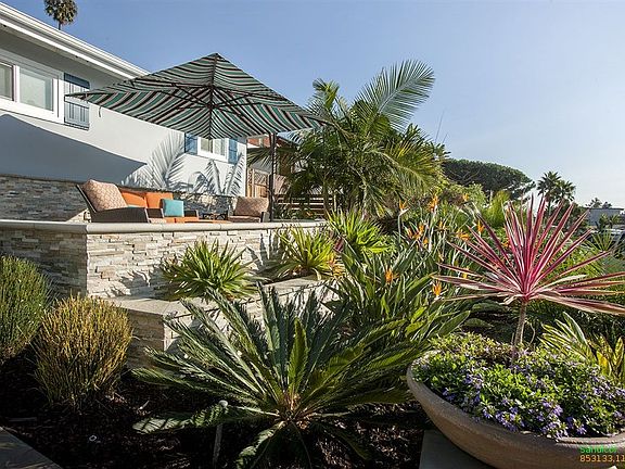 3rd image of 710 S Cedros Ave