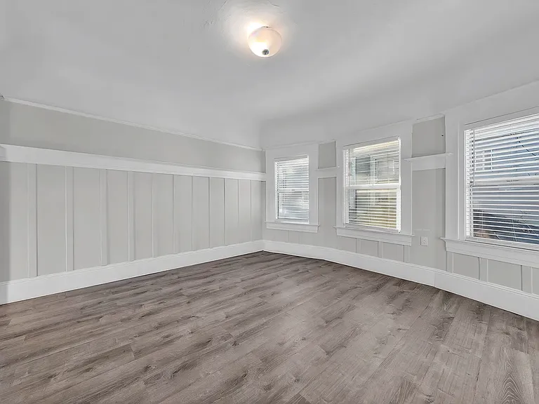 3207 West St — Photo 7