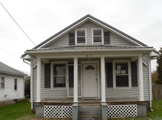 813 S 2nd St, Ripley, OH 45167