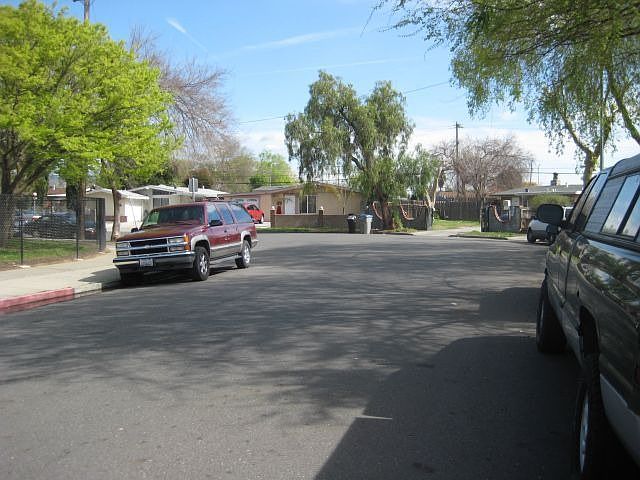 2nd image of 1725 Foley Ave