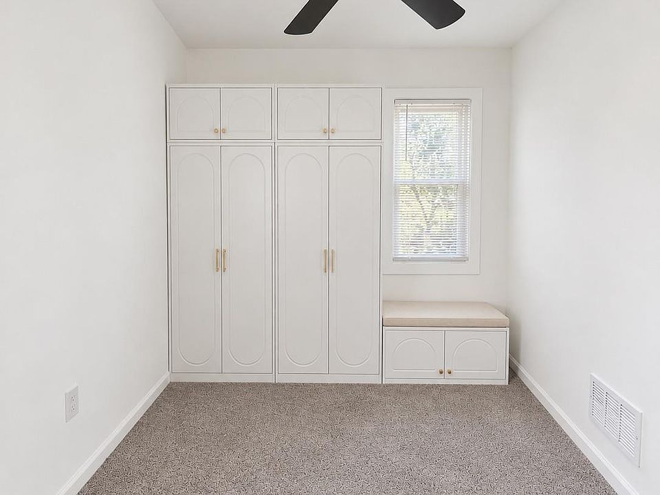 187 Leroy St, photo 13