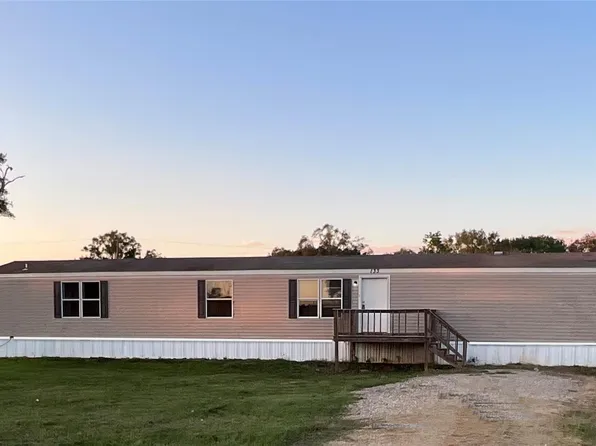 133 Country Oaks St, Brazoria, TX 77422