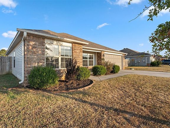 2nd image of 3545 Justice Dr