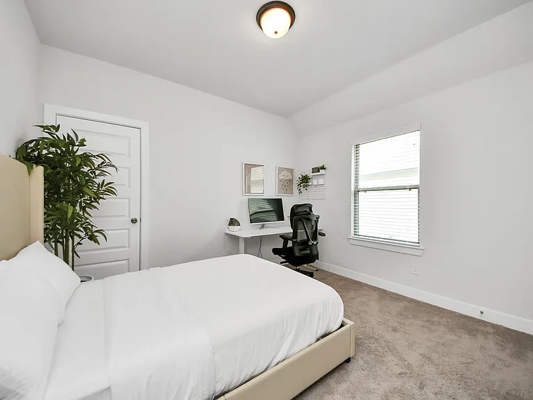 10410 Carina Cloud Ln — Photo 40