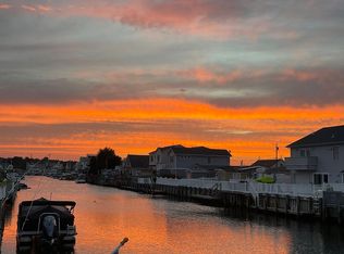 15 Claudia Ln, Manahawkin, NJ