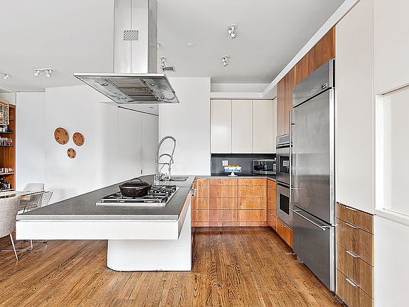 5th image of 88 Wyckoff St APT 3F