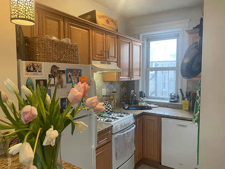 1842 Commonwealth Ave #7 — Photo 8