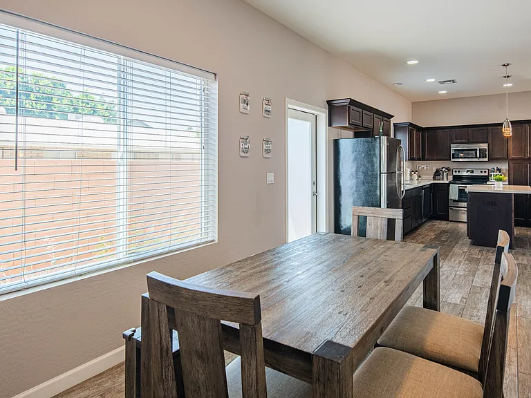 Dining and breakfast area