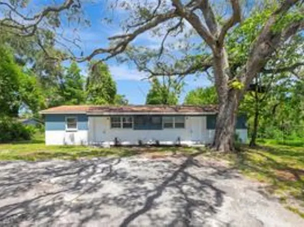 10315 N 9th St, Tampa, FL