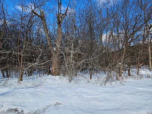 4th image of Miles Rd