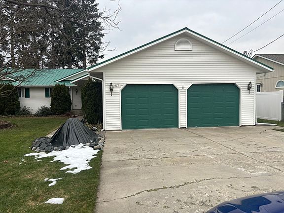 4th image of 624 W Helen Ave