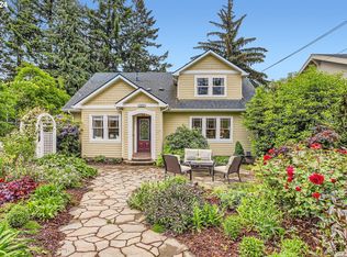 4332 SW Lobelia St, Portland, OR 97219