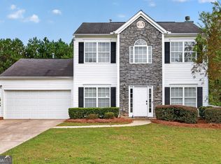 909 Milton Cir, Loganville, GA 30052