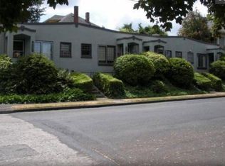 2730 SE Taylor St, Portland, OR 97214