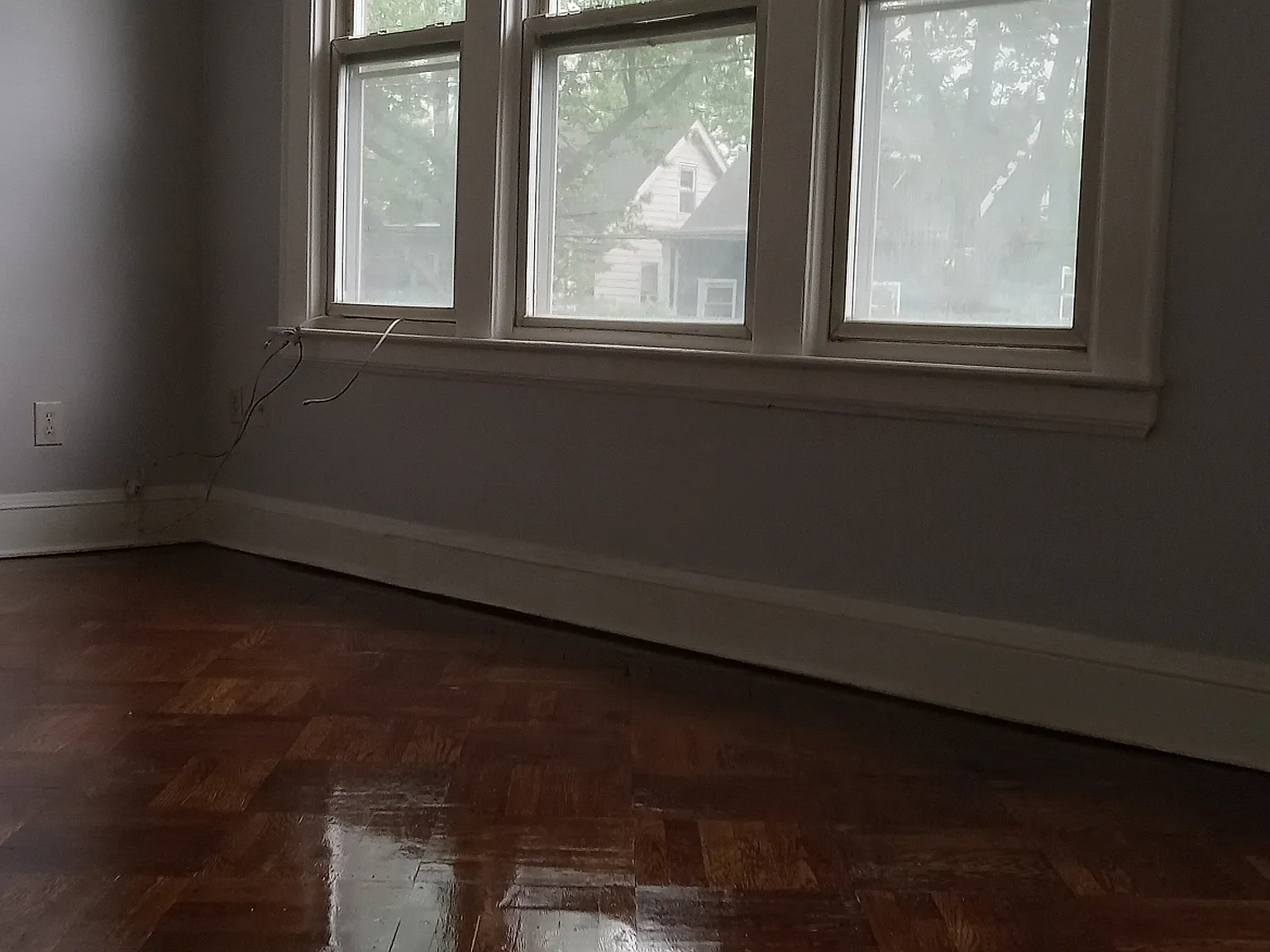158 Linden Ave — Photo 3