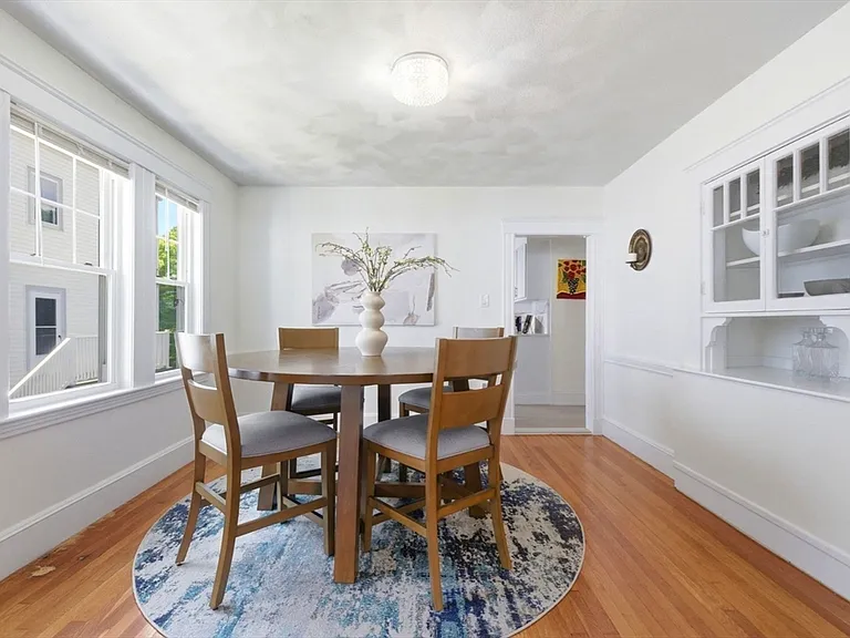 48 Farquhar St #1 — Photo 6