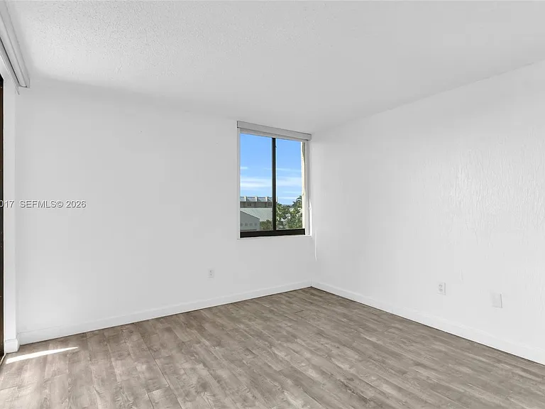 10400 SW 108th Ave #A413 — Photo 14