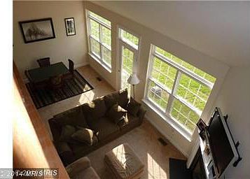 3rd image of 3905 Creekside Dr