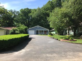 1030 E 75th St, Indianapolis, IN 46240