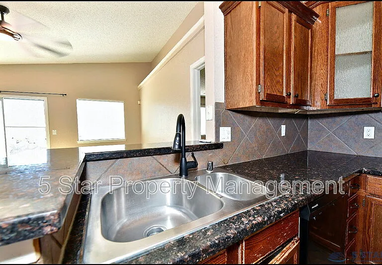 12976 Enrique Gomez Ln — Photo 17