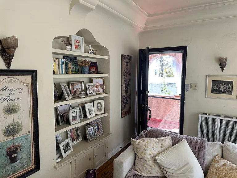 1222 S Sherbourne Dr #1/2 — Photo 18