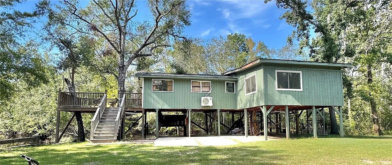 1427 Magnolia Rd photo 1