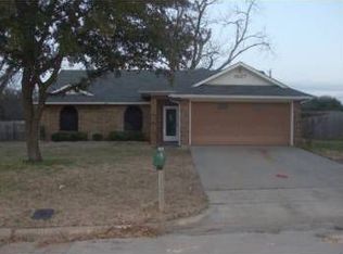 1827 Riata Dr, Woodway, TX 76712