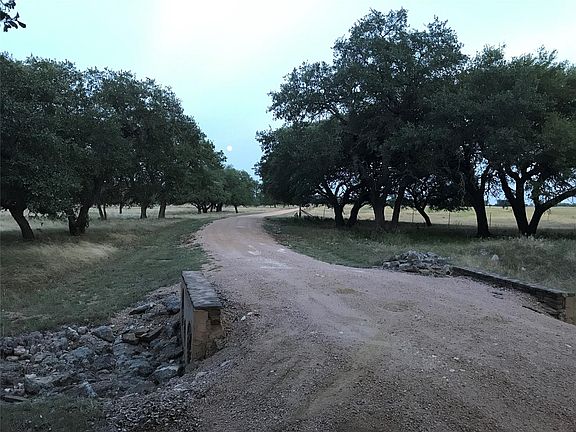 3rd image of 4239 County Road 336